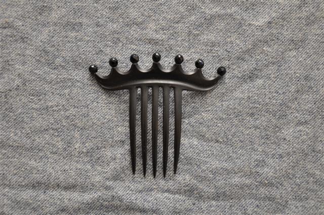 Crown Top Hair Pin